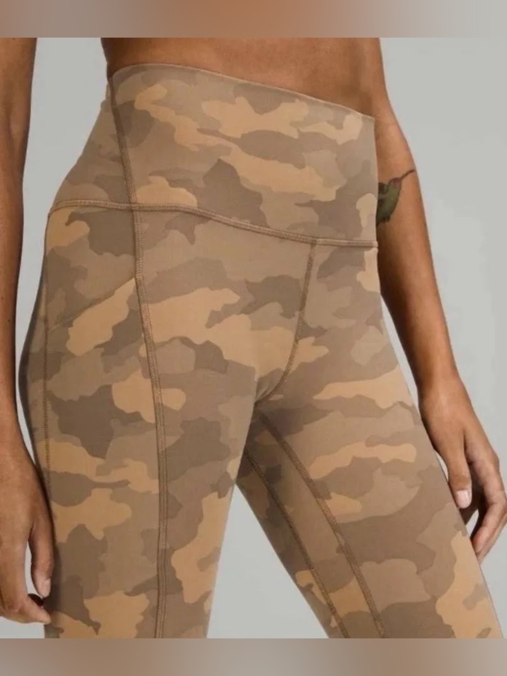 Lululemon Align High-Rise Pant Leggings with Pockets 25" Camo Beige Multi size 6 - Picture 3 of 9